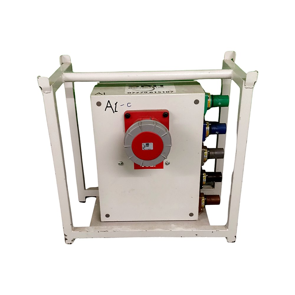 A1 - 3-Phase Powerlock In, 125A 5-Pin Out - Full Control Box
